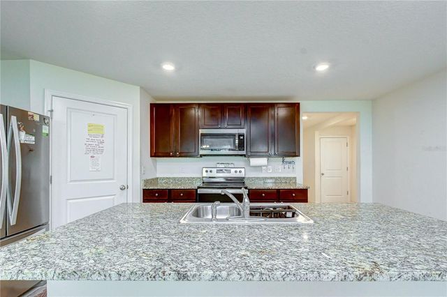 7760 BROAD POINTE DRIVE, Zephyrhills, FL 33540