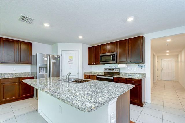7760 BROAD POINTE DRIVE, Zephyrhills, FL 33540