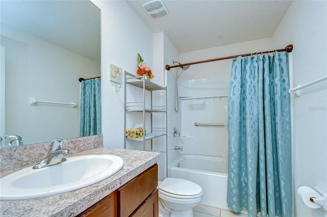 7760 BROAD POINTE DRIVE, Zephyrhills, FL 33540