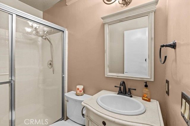 1388 Roadrunner Drive, Corona, CA 92881