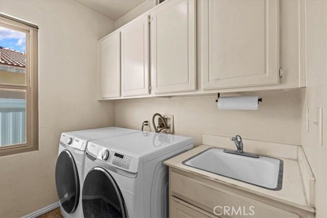 1388 Roadrunner Drive, Corona, CA 92881