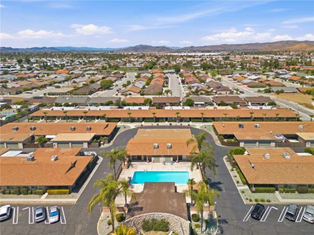 621 S Palm Avenue E, Hemet, CA 92543