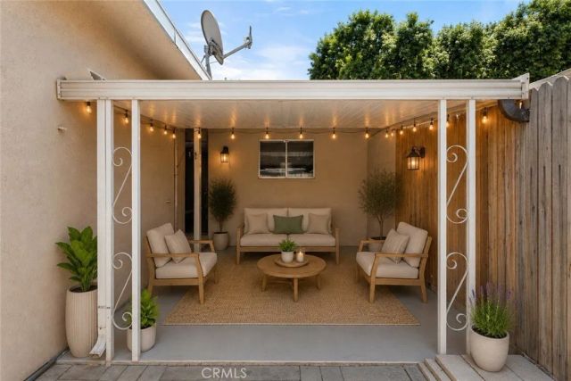 621 S Palm Avenue E, Hemet, CA 92543
