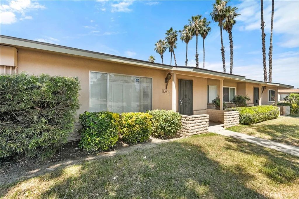 621 S Palm Avenue E, Hemet, CA 92543