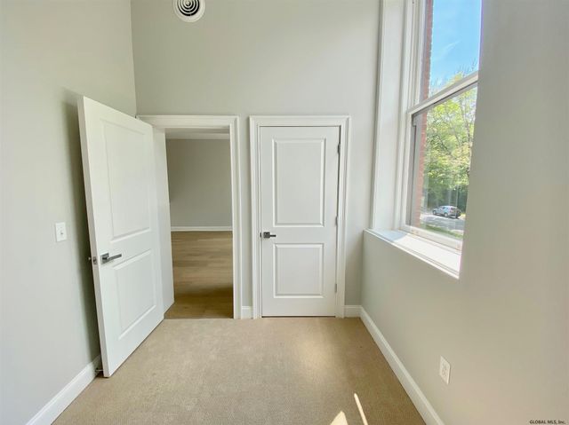 77 Van Dam Street 201, Saratoga Springs, Inside, NY 12866