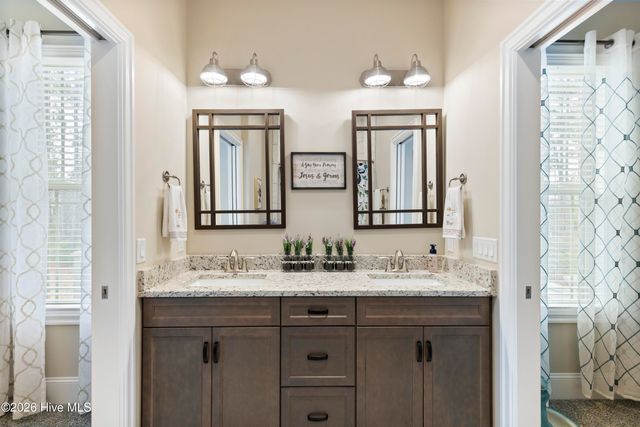 1241 St Simons Drive SE, Bolivia, NC 28422