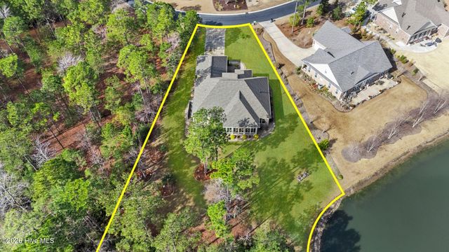 1241 St Simons Drive SE, Bolivia, NC 28422