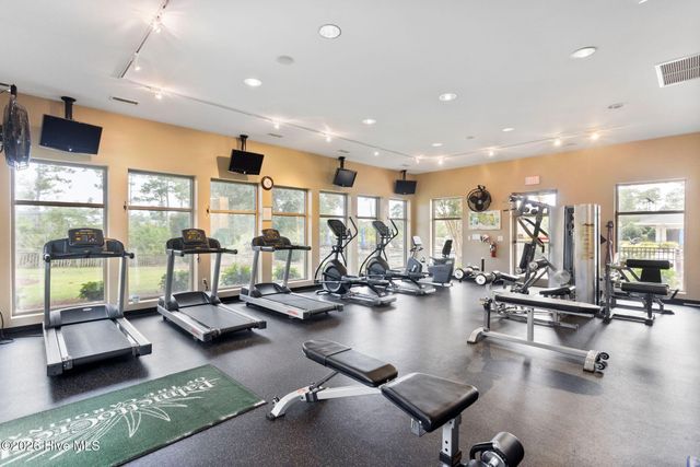 1241 St Simons Drive SE, Bolivia, NC 28422