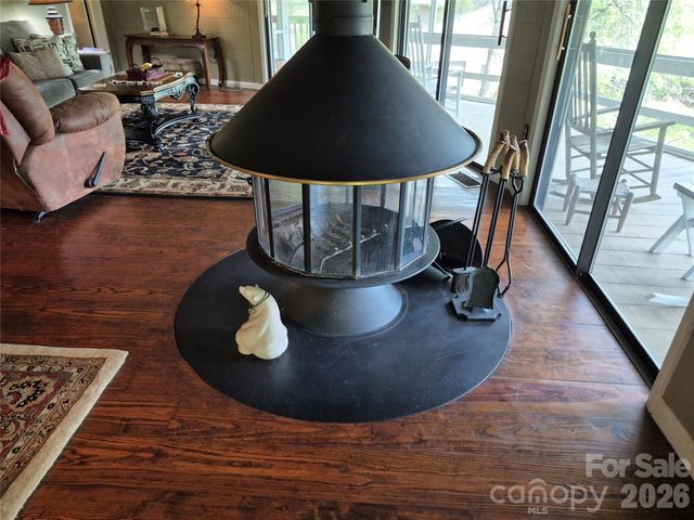 623 Country Club Drive, Canton, NC 28716