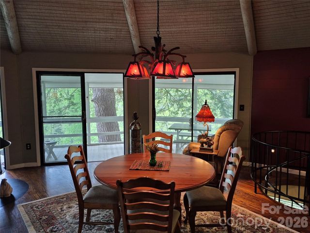 623 Country Club Drive, Canton, NC 28716