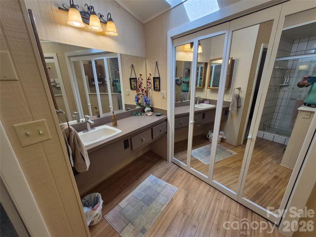 623 Country Club Drive, Canton, NC 28716