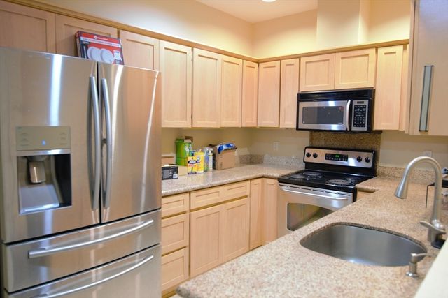 360 Revere Beach Blvd 416, Revere, MA 02151