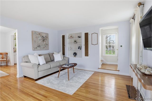 363 Wardman Road, Tonawanda, NY 14217