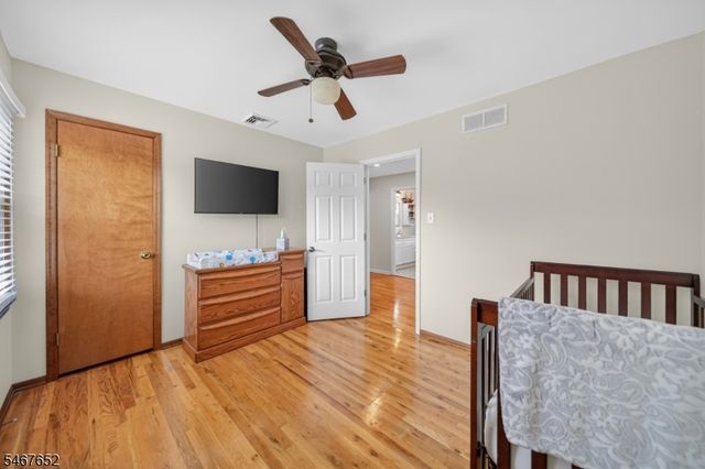 416 Vail Ct, South Plainfield Boro, NJ 07080