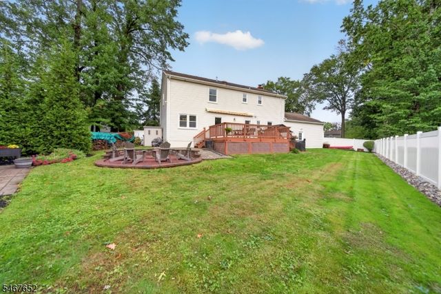 416 Vail Ct, South Plainfield Boro, NJ 07080