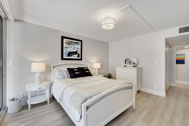 2175 S Ocean Boulevard 304, Delray Beach, FL 33483