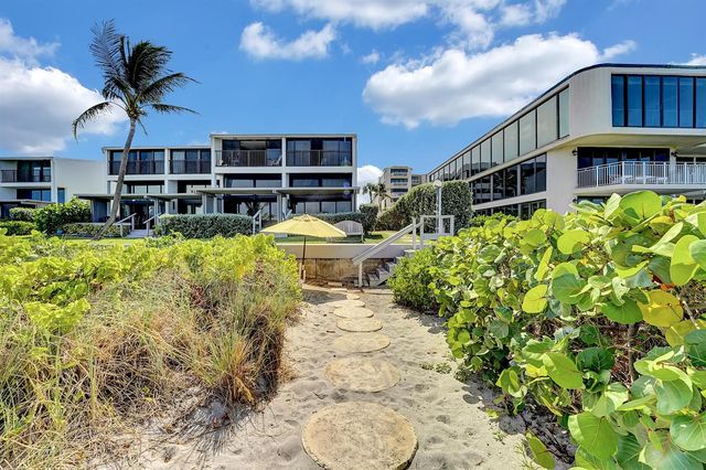 2175 S Ocean Boulevard 304, Delray Beach, FL 33483