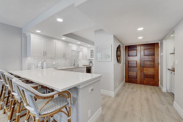 2175 S Ocean Boulevard 304, Delray Beach, FL 33483