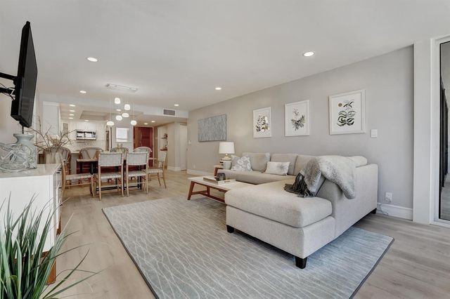 2175 S Ocean Boulevard 304, Delray Beach, FL 33483