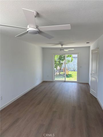 924 Lorna, Corona, CA 92882