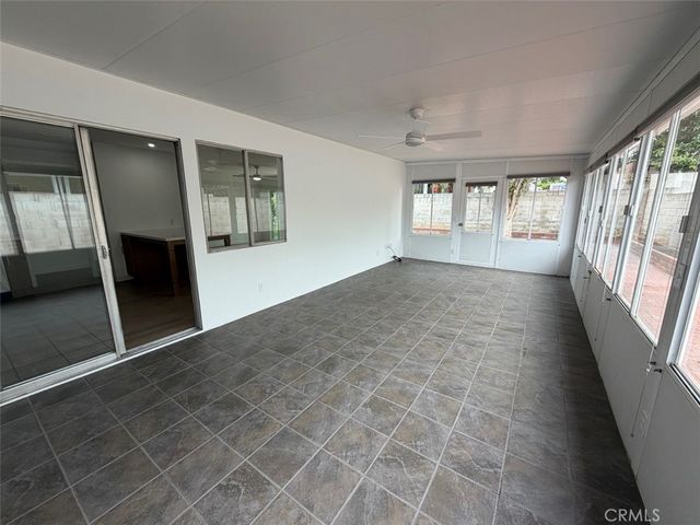 924 Lorna, Corona, CA 92882
