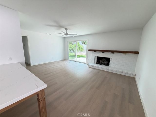 924 Lorna, Corona, CA 92882