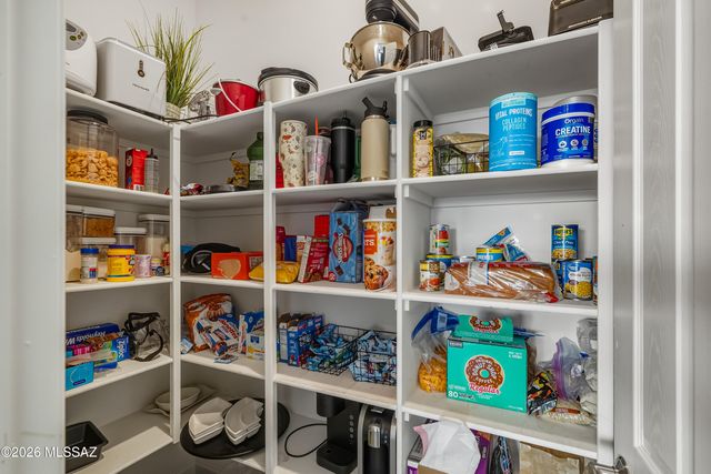 10598 W Larkhill Drive, Marana, AZ 85653