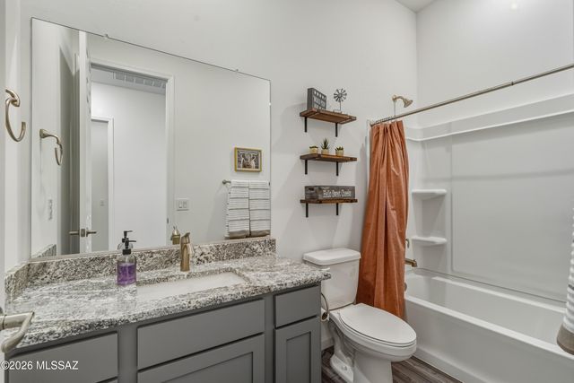 10598 W Larkhill Drive, Marana, AZ 85653