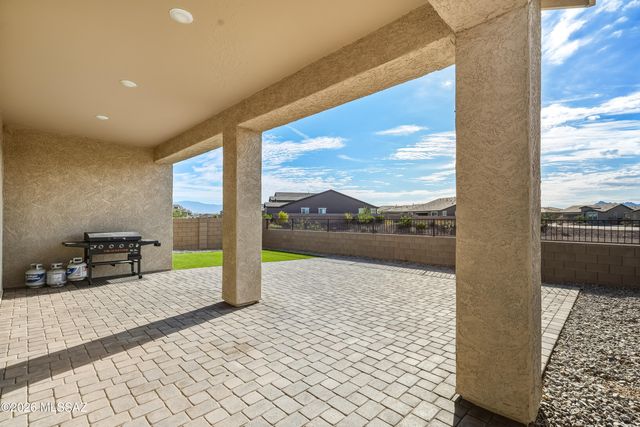 10598 W Larkhill Drive, Marana, AZ 85653