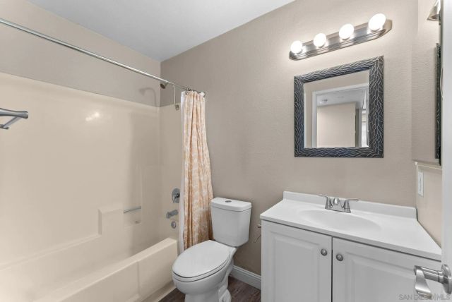 2425 Cranston Dr 31, Escondido, CA 92025