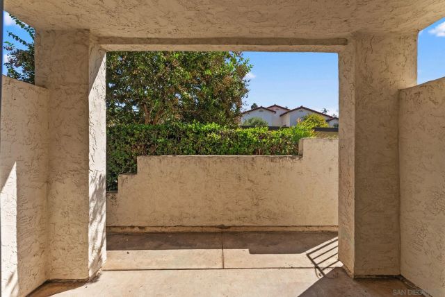 2425 Cranston Dr 31, Escondido, CA 92025