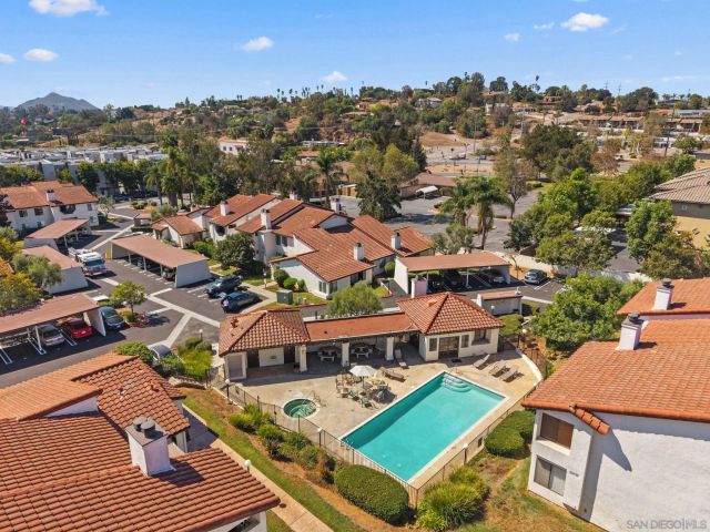 2425 Cranston Dr 31, Escondido, CA 92025