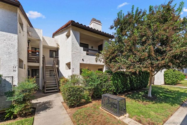 2425 Cranston Dr 31, Escondido, CA 92025