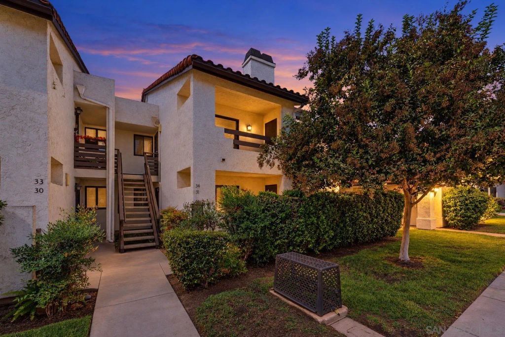 2425 Cranston Dr 31, Escondido, CA 92025