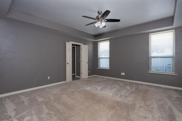 11817 Cherry Point Lane, Yukon, OK 73099