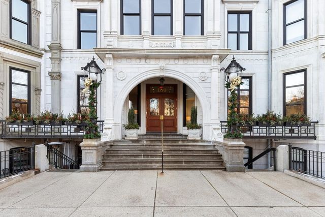 160 Commonwealth Ave 410, Boston, MA 02116