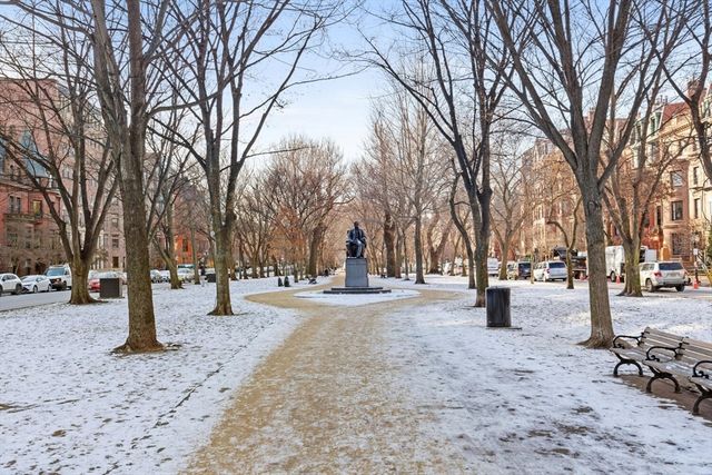 160 Commonwealth Ave 410, Boston, MA 02116