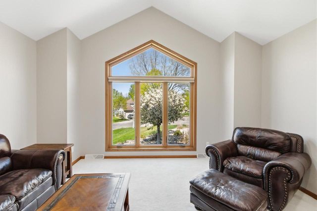 116 Sandy Court, Mount Horeb, WI 53572