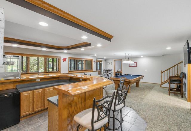 116 Sandy Court, Mount Horeb, WI 53572