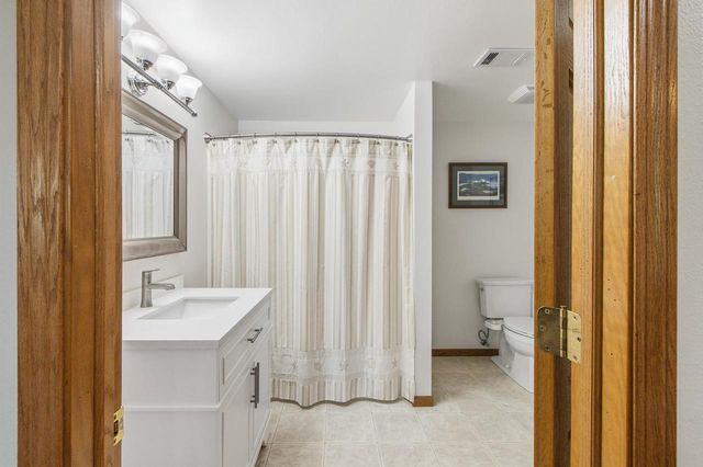 116 Sandy Court, Mount Horeb, WI 53572