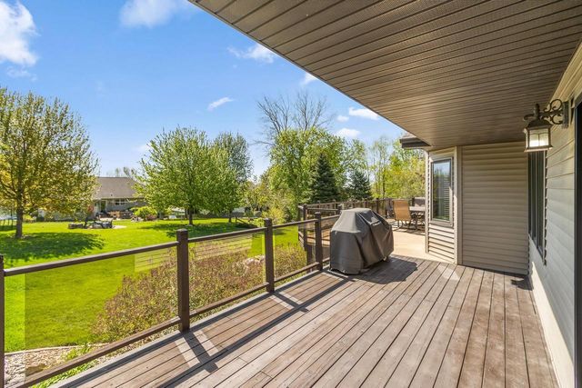 116 Sandy Court, Mount Horeb, WI 53572