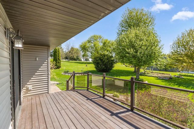 116 Sandy Court, Mount Horeb, WI 53572