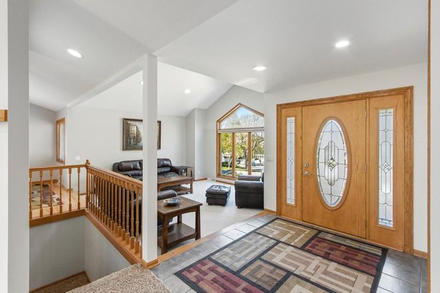 116 Sandy Court, Mount Horeb, WI 53572