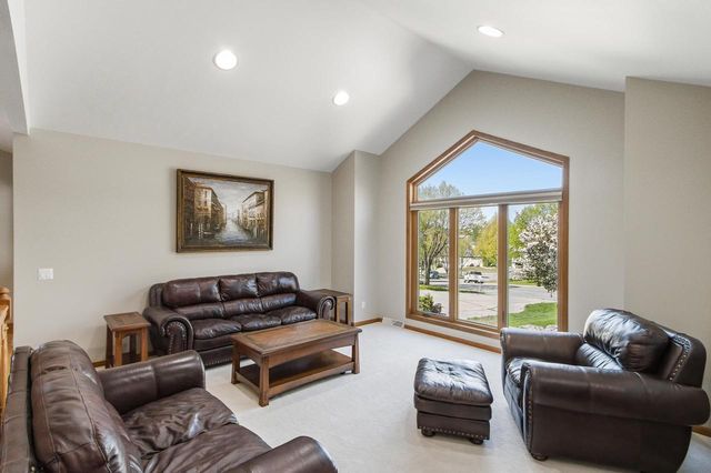 116 Sandy Court, Mount Horeb, WI 53572