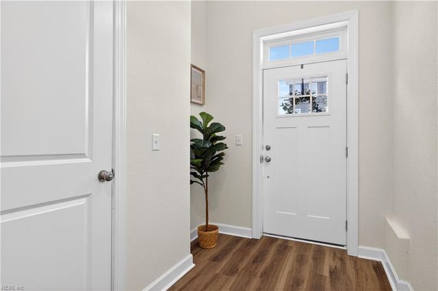 9570 21st Bay ST, Norfolk, VA 23518