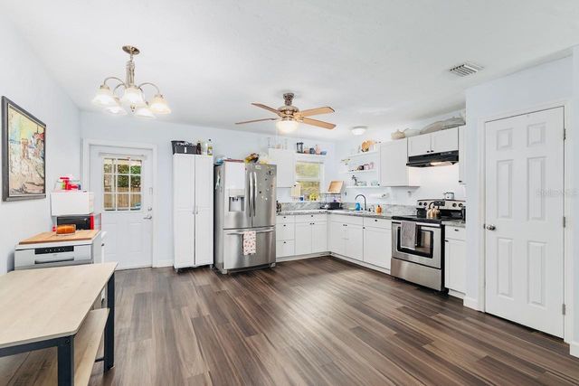 25145 NW 5TH AVENUE, Newberry, FL 32669