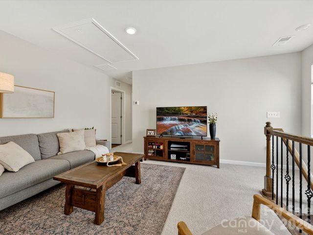 15748 Country House Street, Charlotte, NC 28273