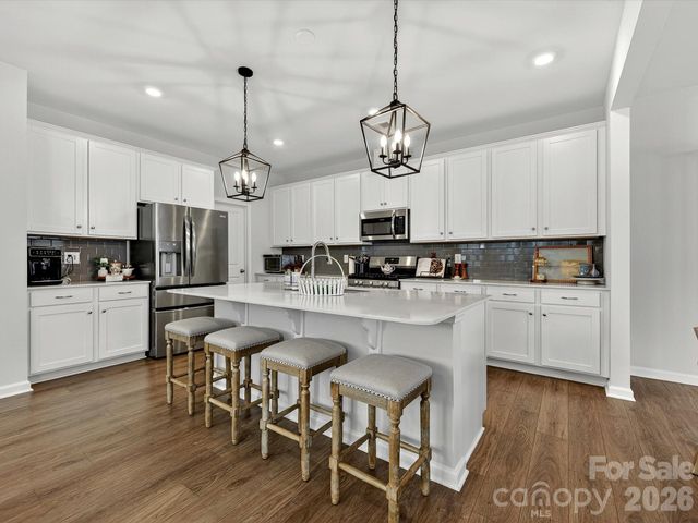 15748 Country House Street, Charlotte, NC 28273