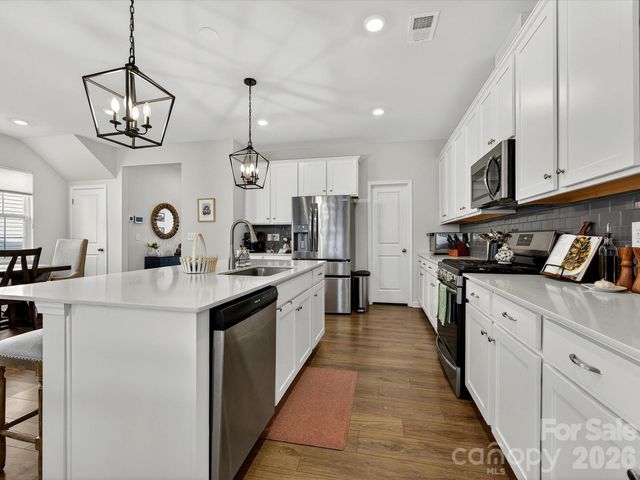 15748 Country House Street, Charlotte, NC 28273