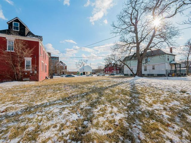 439 Horton Street, Detroit, MI 48202